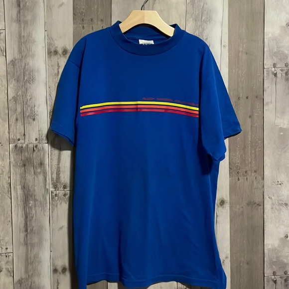 Vintage Busch Gardens Williamsburg Blue Rainbow Short Sleeve T Shirt Medium - Picture 1 of 4